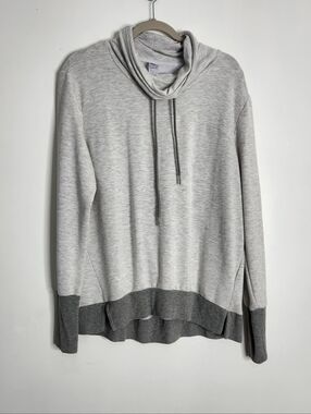 Te Verde Large Gray Cowl Neck Lightweight Sweatshirt Thumb Holes Two Tone